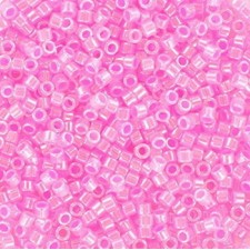 Miyuki delica Perlen 11/0 - Ceylon dark cotton candy pink DB-246